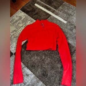 Garage Crop Top; size S